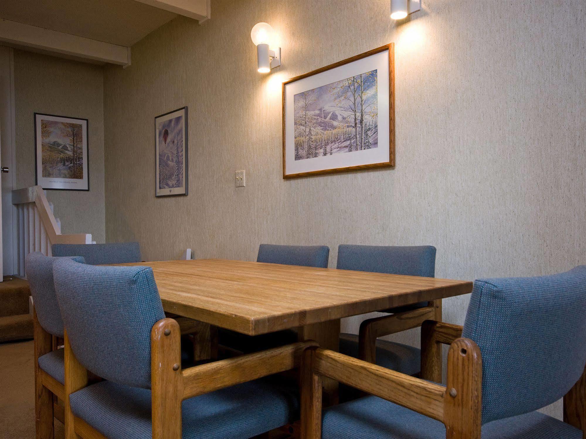 Ski Time Square Condominiums Steamboat Springs Exterior photo