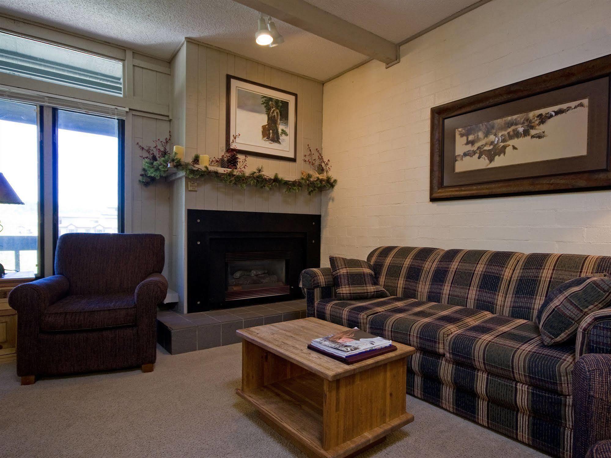 Ski Time Square Condominiums Steamboat Springs Exterior photo