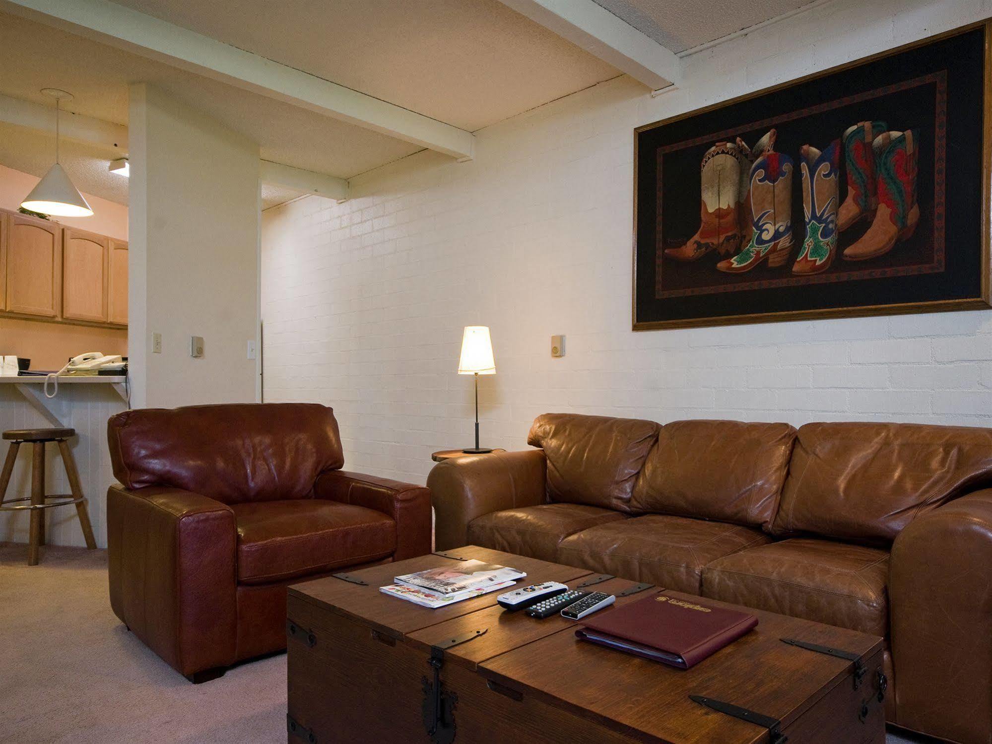 Ski Time Square Condominiums Steamboat Springs Exterior photo