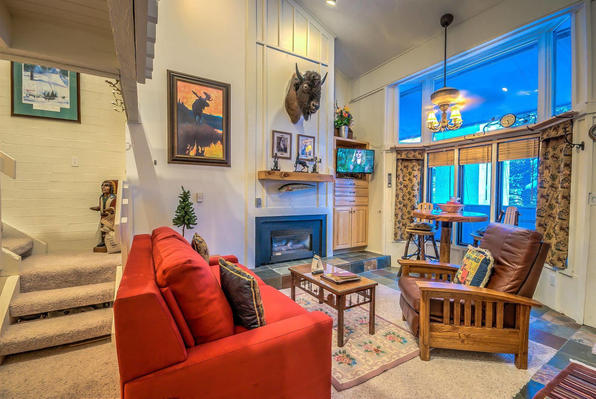 Ski Time Square Condominiums Steamboat Springs Exterior photo